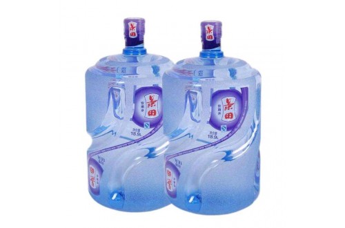 全國(guó)礦泉水占有量第一的品牌—景田，桶裝水內(nèi)發(fā)現(xiàn)黑色異物