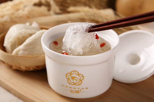 哪些人不能吃燕窩？吃燕窩需要注意什么？