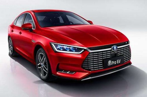 10萬左右的家用轎車哪個好？三款好用的轎車推薦