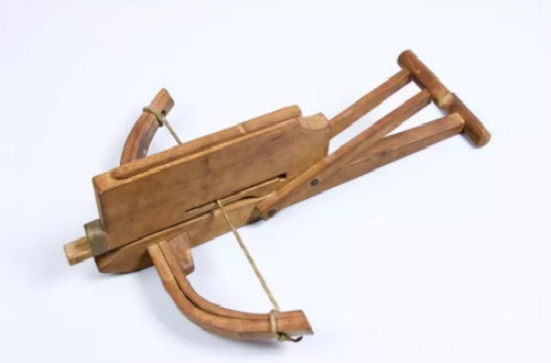 古代遠(yuǎn)程冷兵器的佼佼者弩到底是怎樣的存在？它是如何制作的？