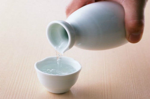 四川盛產(chǎn)美酒，現(xiàn)在四川有哪些知名的白酒企業(yè)？