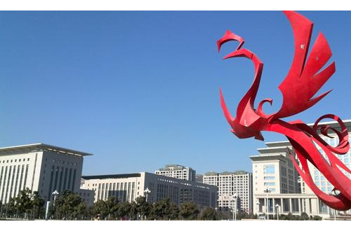 肩負夢想汗撒“陳倉”，雙鬢掛霜再創(chuàng)“百年”