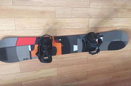 熱門單板滑雪板品牌有哪些，單板滑雪板什么牌子好