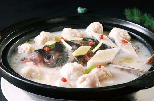 清燉魚頭的做法有哪些 魚頭湯怎么做好吃