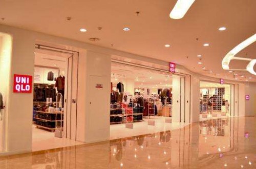快時尚品牌優(yōu)衣庫 定位平價休閑服裝