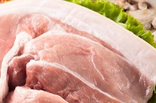 家佳康致力打造品質(zhì)高端、安全放心、健康營(yíng)養(yǎng)肉品