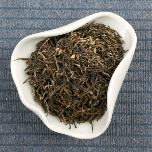 張一元茉莉花茶：湯清味濃，入口芳香回味無(wú)窮