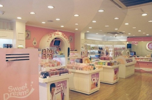 愛麗小屋官網：幾款愛麗小屋單品，打造自然淡妝