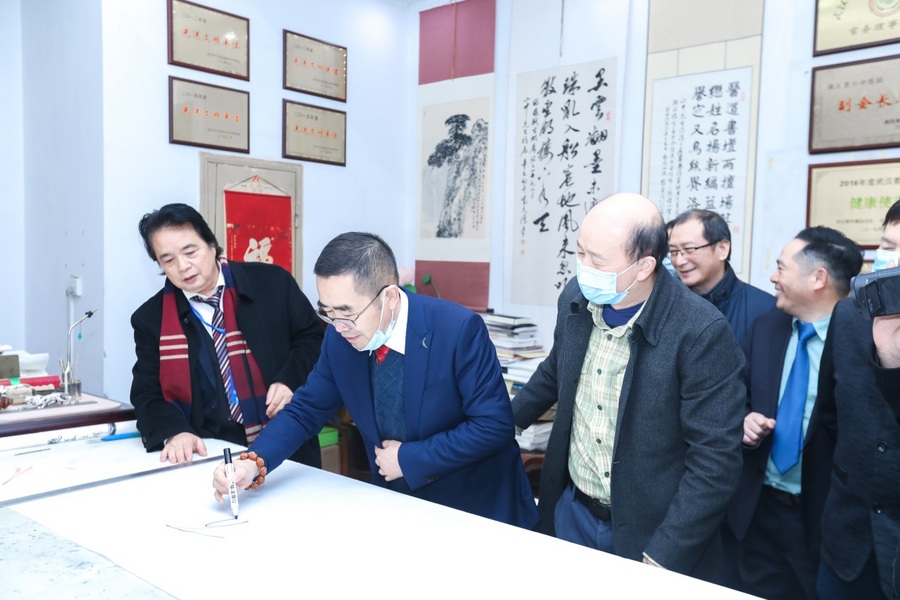 C:\Users\林莎\Desktop\11.28學(xué)術(shù)會\6L0A3533.jpg