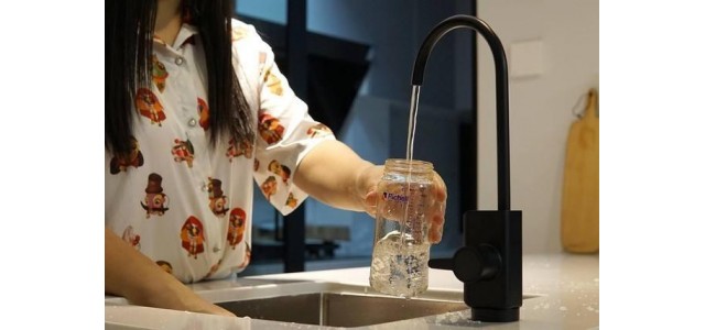 家用凈水器哪種好，如何選擇？?jī)羲魇裁磁谱雍茫?></a>
<span id=