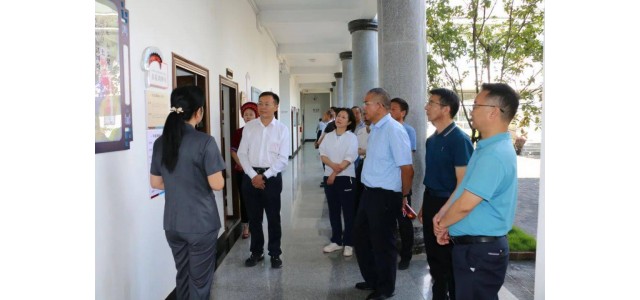 州人大常委會機關(guān)開展“民族特色文化訴訟服務品牌”現(xiàn)場觀摩活動